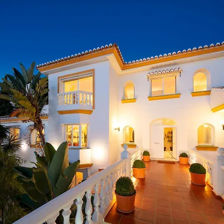 Large Family 500m From With Stunning Views Ferienhaus El Faro